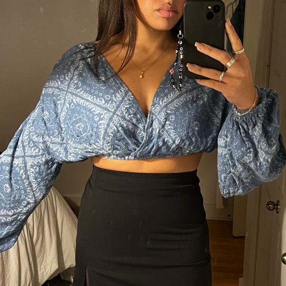 Long sleeve crop top - Picture 2 of 4